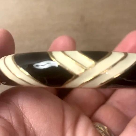 J. Crew Enamel Bangle Bracelet - Black and White Art Deco - Picture 2 of 6